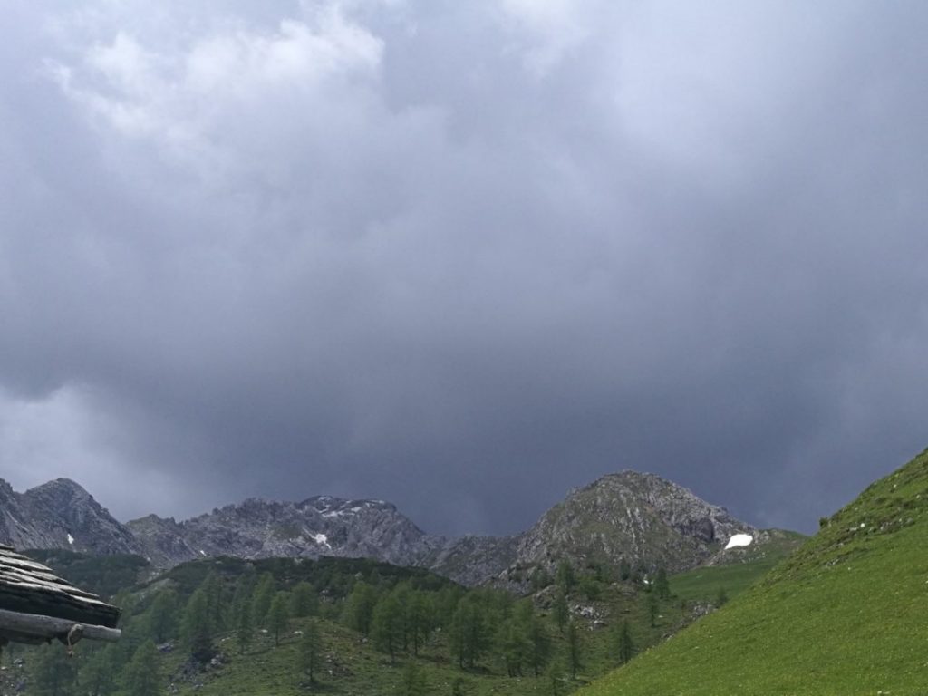 Licht und Kraft auf der Feenalm.