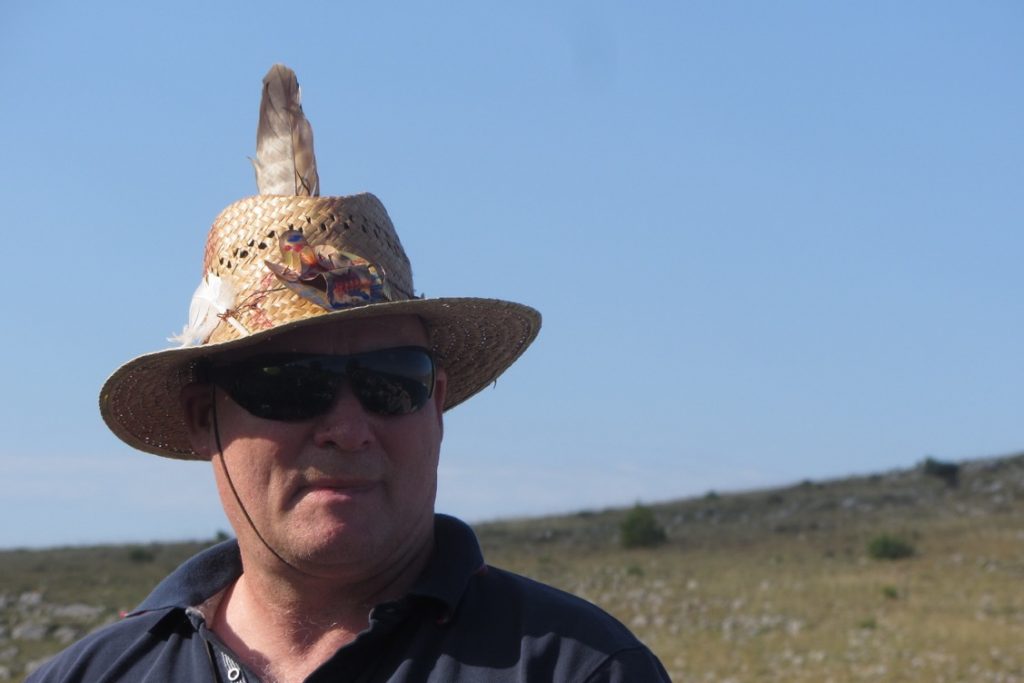 Gegenstand-HutaufKopf