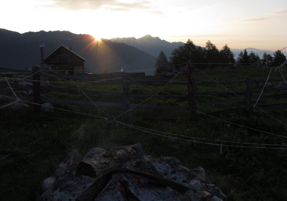 Sonnenaufgang über dem Feennetz.