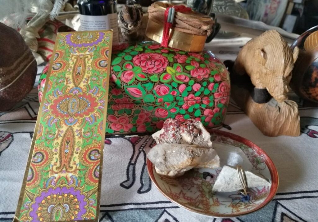 Ausschnitt aus dem Feenaltar.