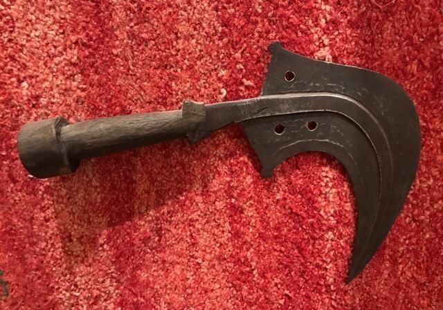 schamanischer-magischer-gegenstand-afrikanisches-ritualmesser-